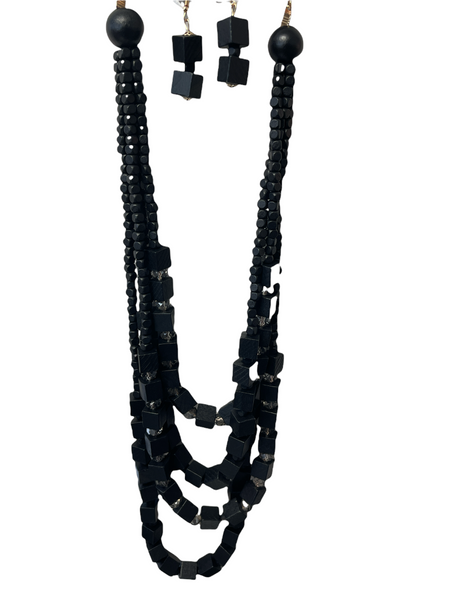 Fashion Wood Necklace (Matte Black)